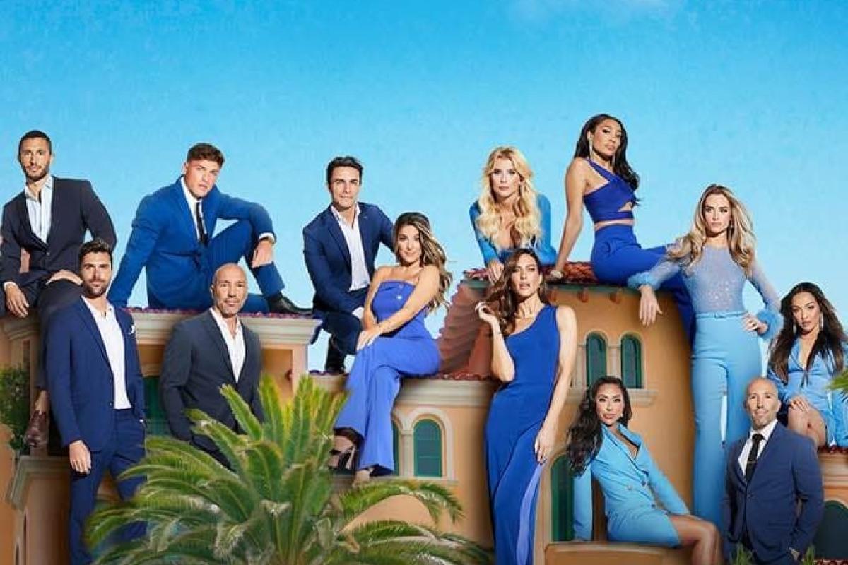 Image à la une de Selling the OC saison 3 : nouvelles têtes et vieilles rancunes dans l'immobilier de luxe en novembre